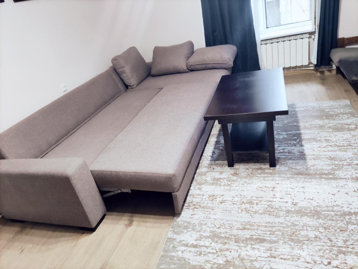 Renovated 1 Bedroom With King Size Bed In Kentron Erivan Dış mekan fotoğraf