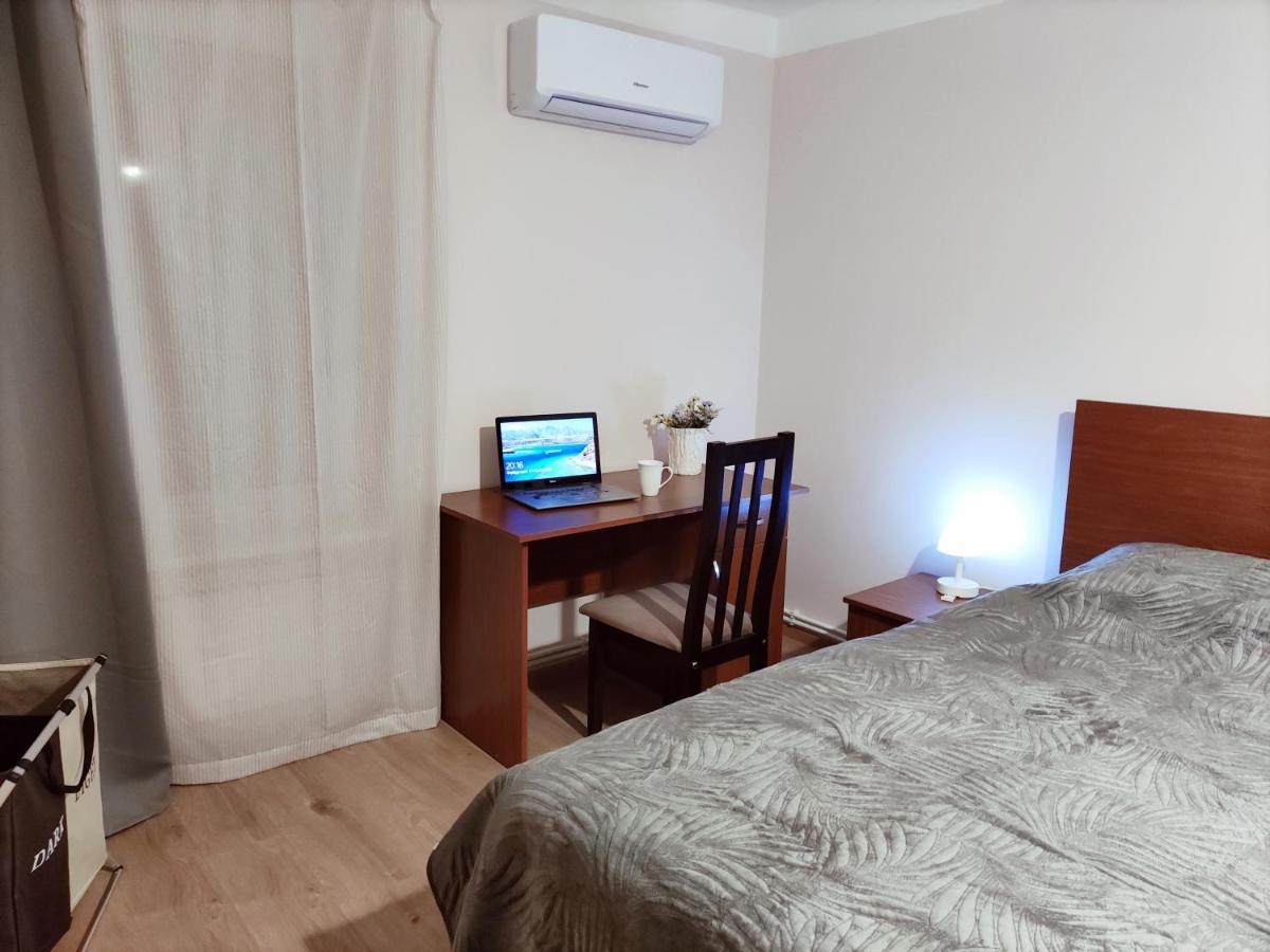 Renovated 1 Bedroom With King Size Bed In Kentron Erivan Dış mekan fotoğraf